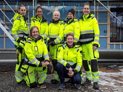 Kvinnligt byggarbetslag för en jämställd och innovativ byggbransch